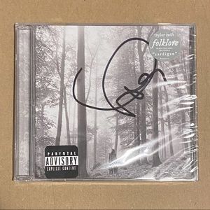 Taylor Swift - Folklore Signed CD
